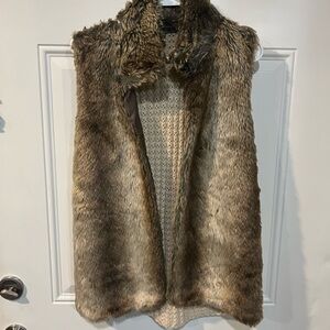 89th & Madison Brown Faux Fur Vest